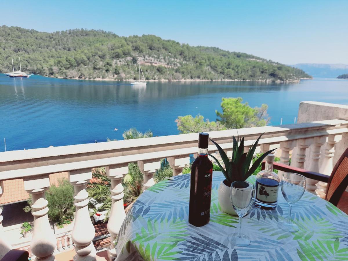 Apartments Sponga Полаче Экстерьер фото