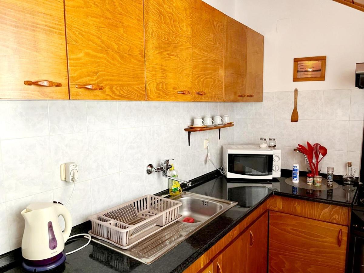 Apartments Sponga Полаче Экстерьер фото