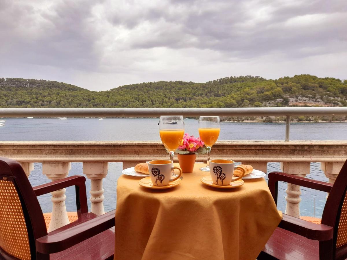 Apartments Sponga Полаче Экстерьер фото