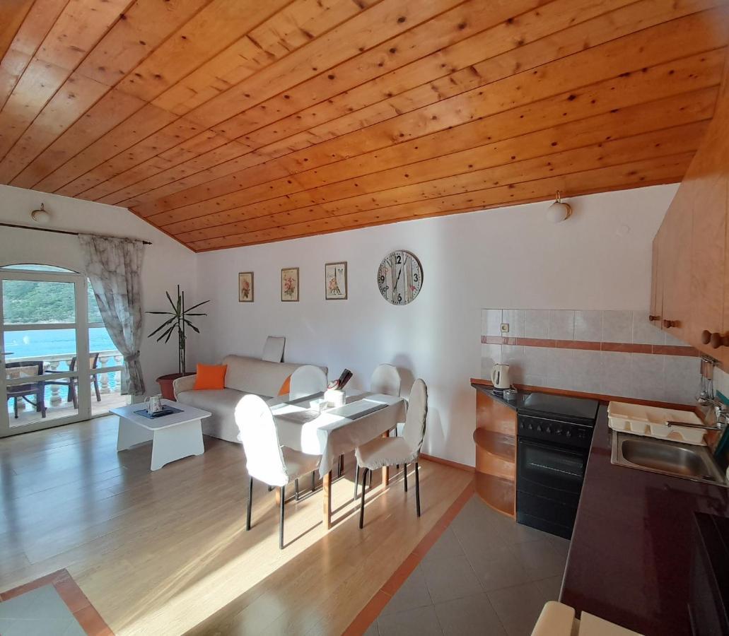 Apartments Sponga Полаче Экстерьер фото